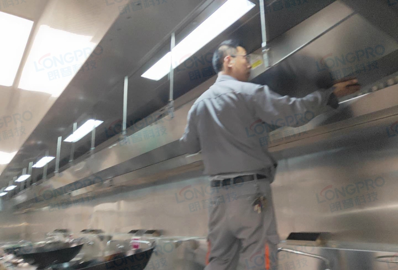 廚房油煙凈化_副本.jpg 廚房油煙凈化_副本.jpg